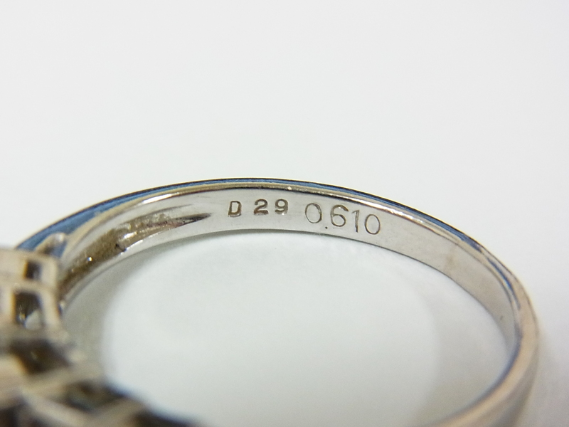 Pt900ダイヤモンドリング2