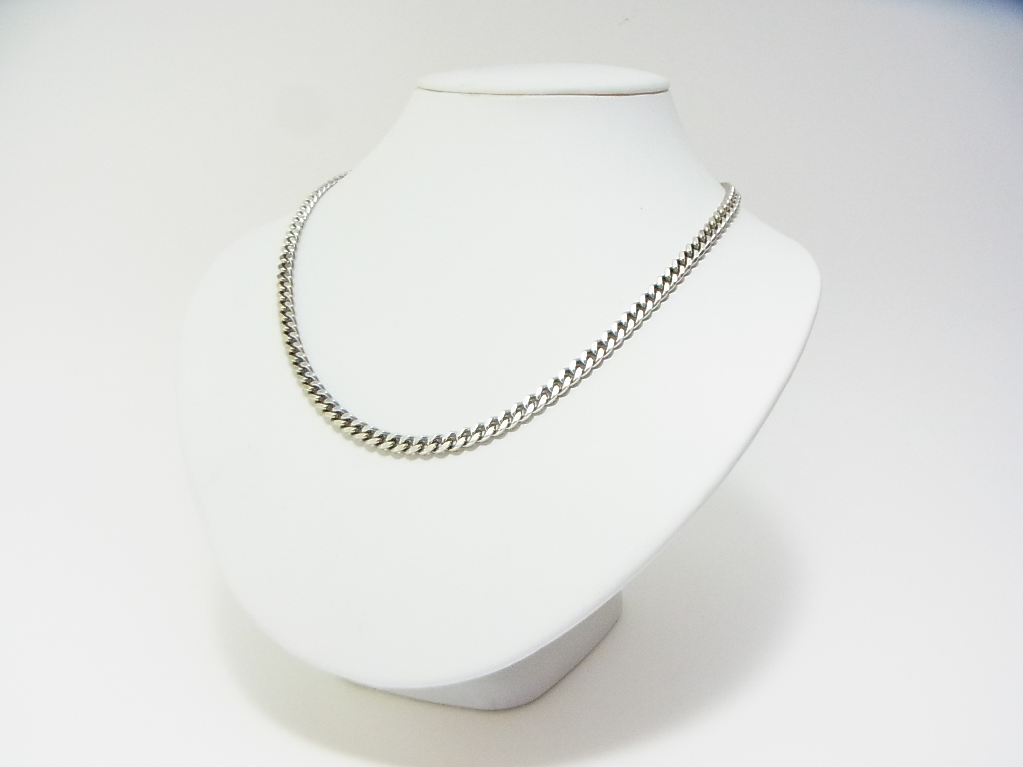 Ｐｔ喜平ネックレス