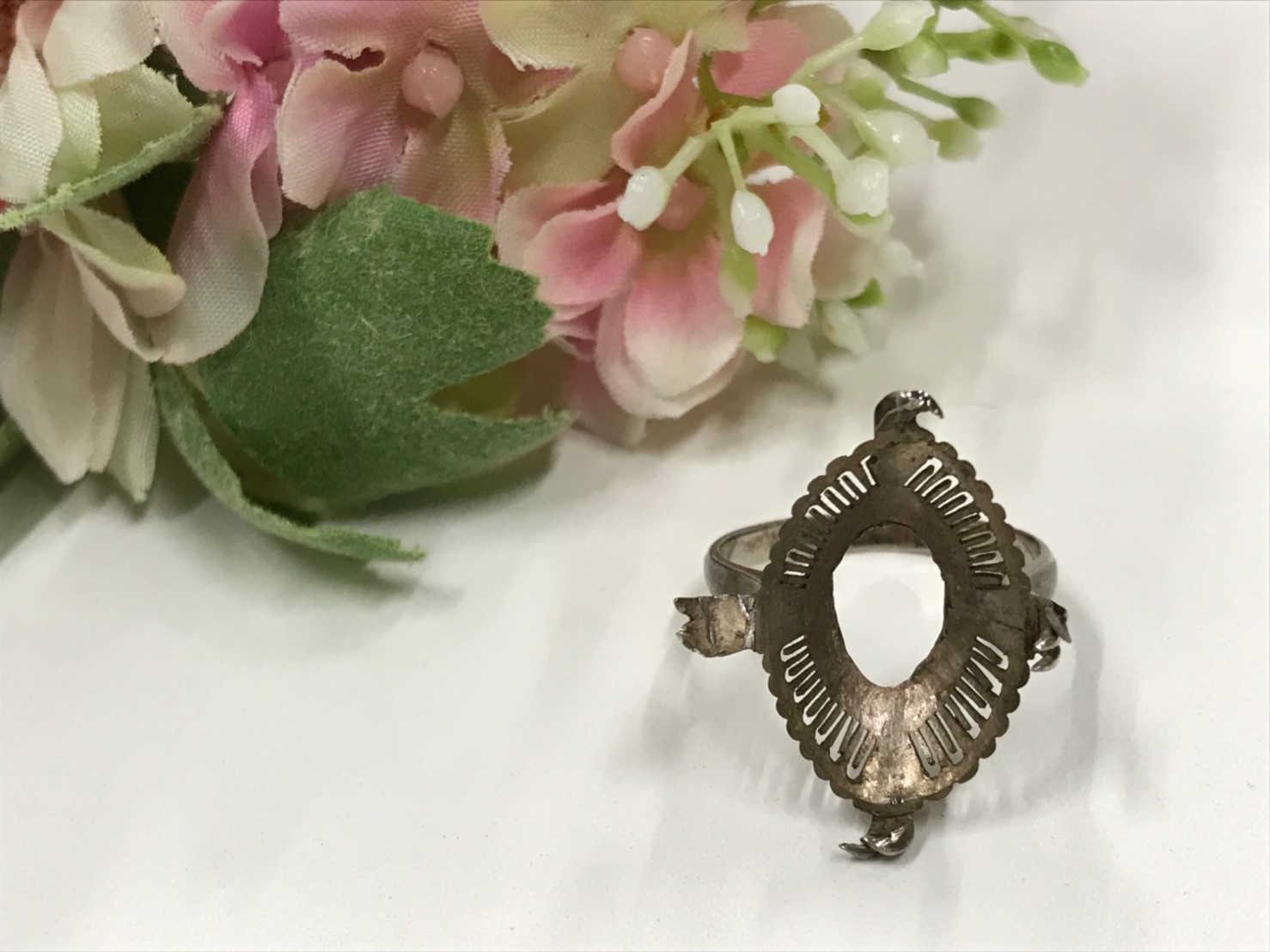 o70a66c89f3db3451a483d8c032d2f42d_28137094_190909_0070